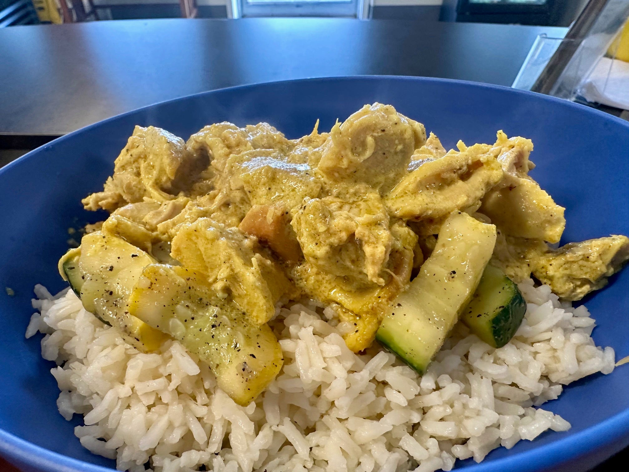 Individual Microwave Sweet Curry Chicken with Rice and Zucchini